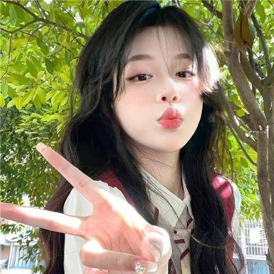 惊叫少女
